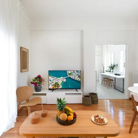 Modern Penthouse Overlooking Halkis Chalkida