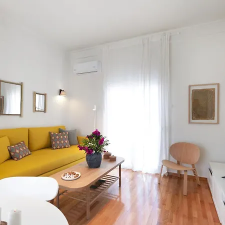 Apartamento Renovated Penthouse With Stunning Views Chalkís